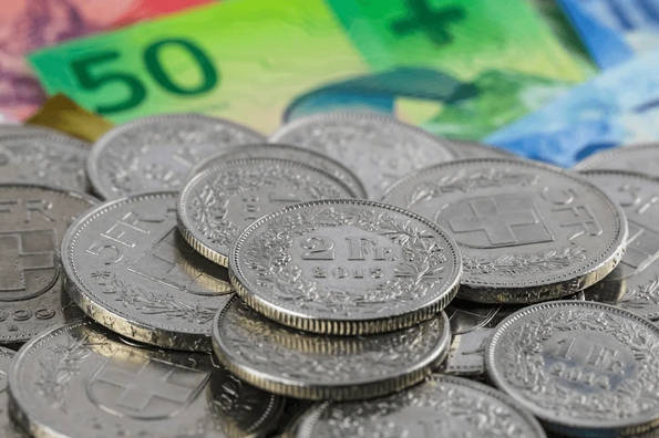 Does Switzerland Use the Euro Currency? The short answer is no. - Ultima Markets