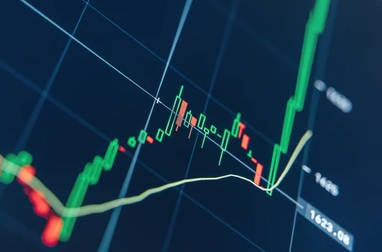 The falling wedge pattern is a timeless signal of exhaustion in bearish momentum and a potential turning point in price action. - Ultima Markets