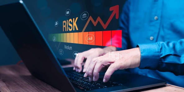 Understanding risk vs reward is a foundational concept that every trader and investor needs to master. - Ultima Markets
