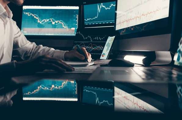 Selling puts shines in stable or mildly bullish markets, where prices hover or drift upward.