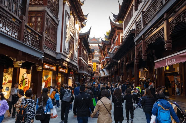 For traders, China’s consumer spending offers a wealth of insights that can guide investment decisions across multiple sectors. - Ultima Markets