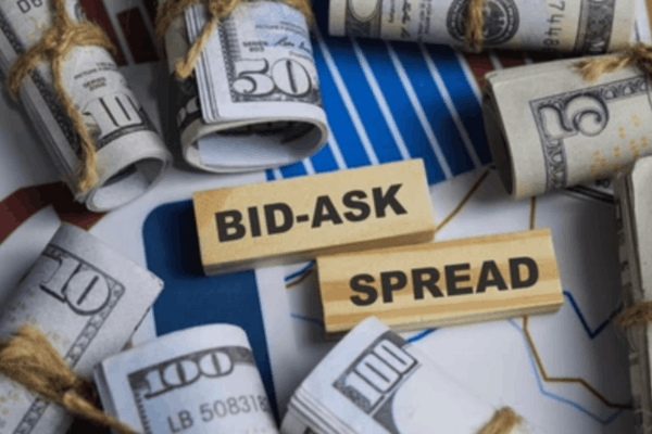 The bid-ask spread is the quickest signal most traders use to spot liquidity. - Ultima Markets