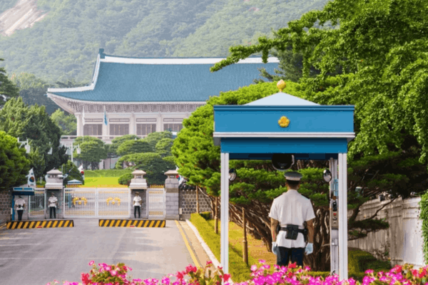 Japan is now dealing with stickier inflation and a weaker yen. - Ultima Markets 